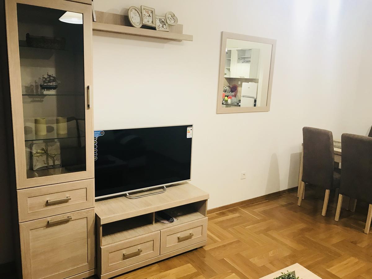 Apartments Sneza Рисан Екстериор снимка