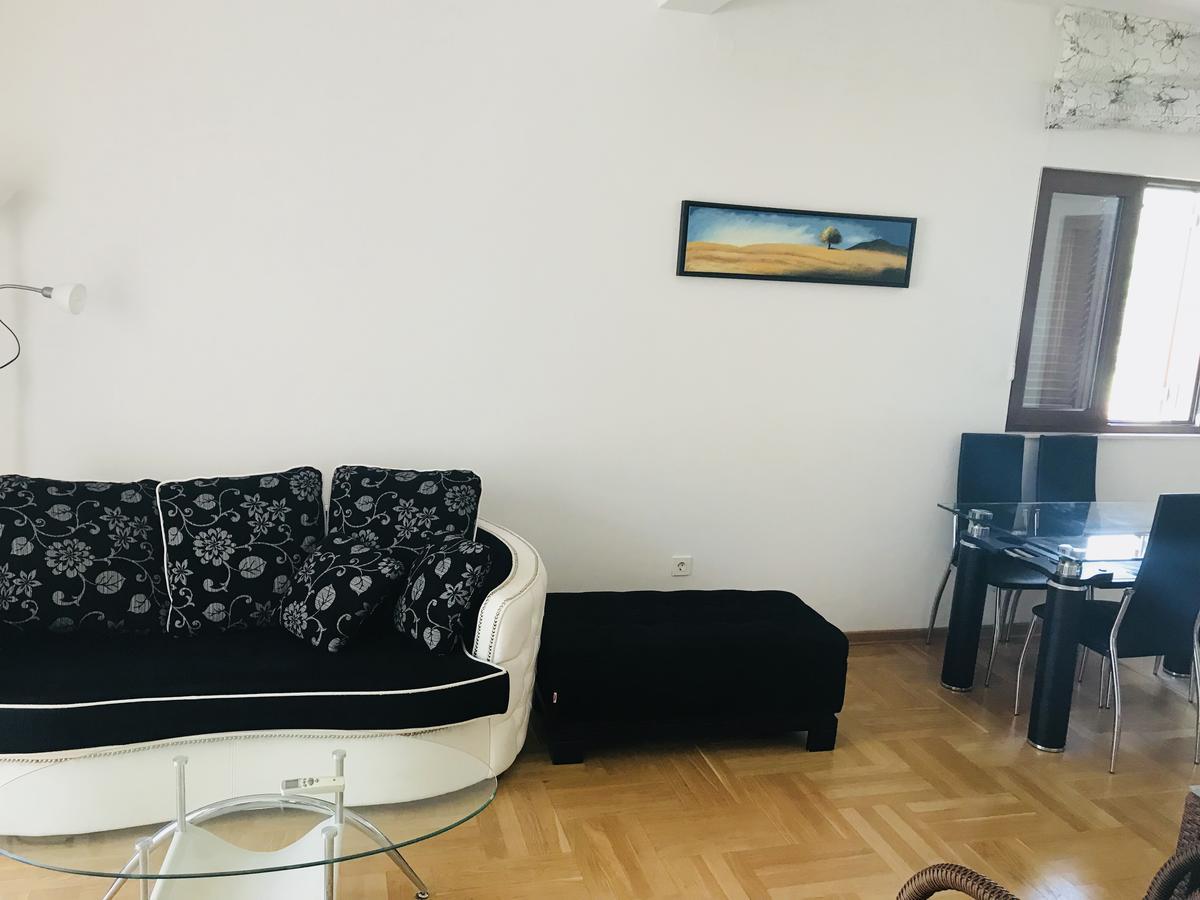 Apartments Sneza Рисан Екстериор снимка