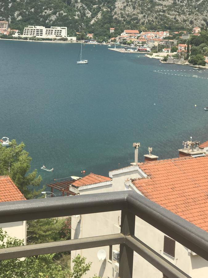 Apartments Sneza Рисан Екстериор снимка