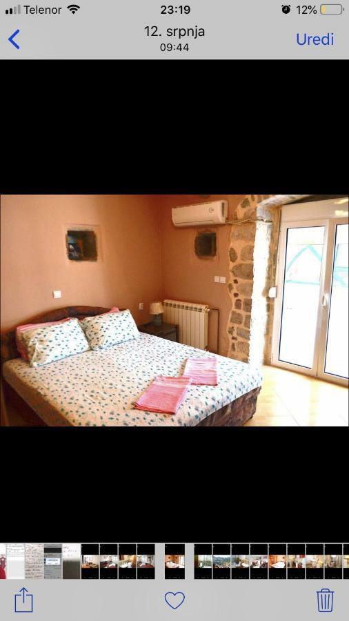 Apartments Sneza Рисан Екстериор снимка